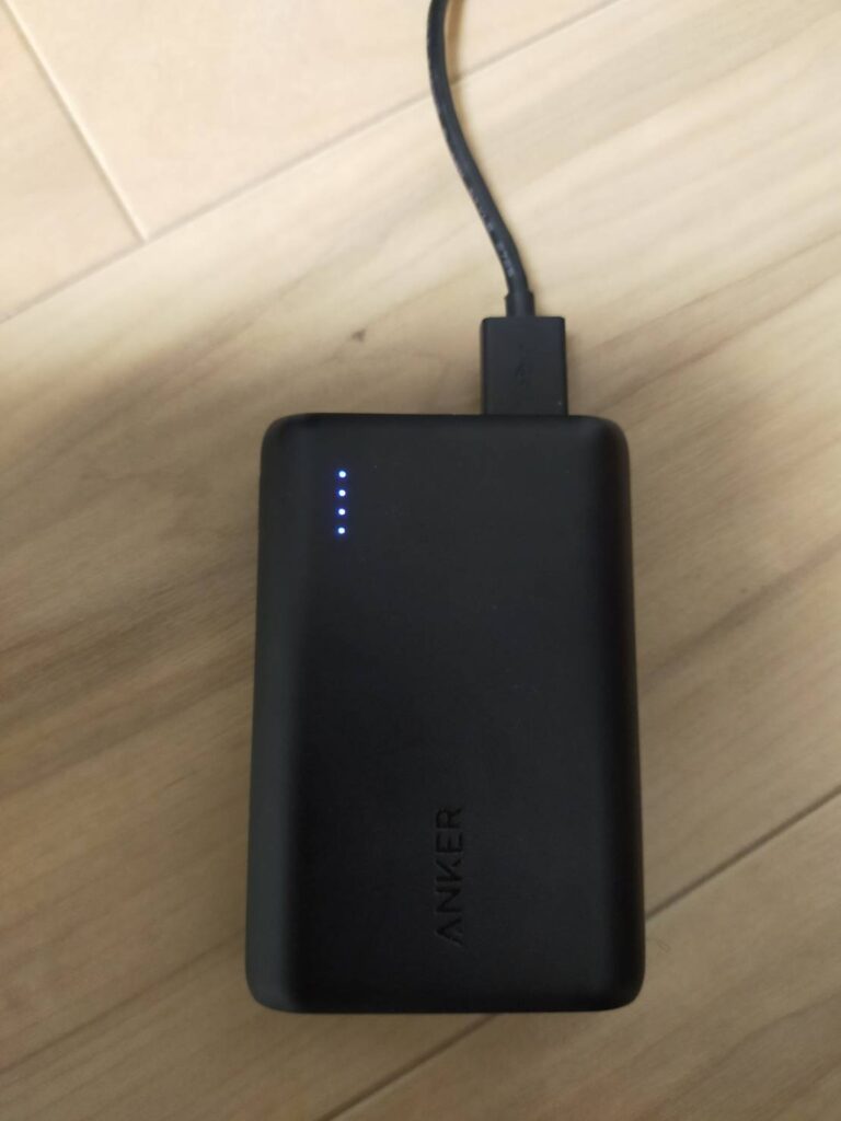 モバイルバッテリー「Anker PowerCore 10000 (10000mAh 大容量)【PSE技術基準適合/PowerIQ搭載】」